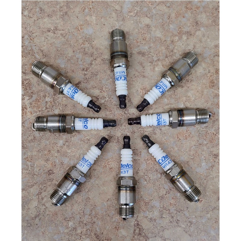 Spark Plug Set AC Delco Stainless GM Carb Or EFI Short Reach – 8 Plug Set OEM# MR43-T